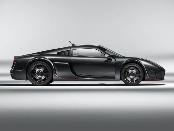 Спортивный автомобиль Noble M600