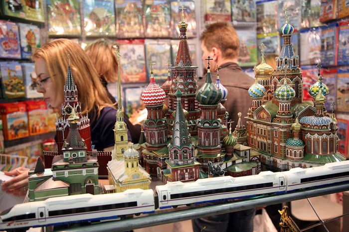 Игрушки для ребят постарше