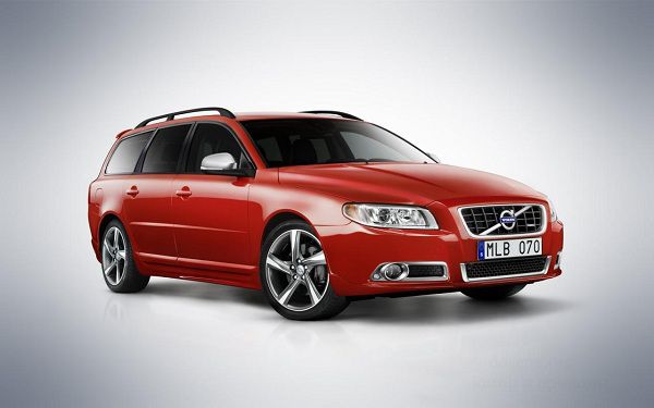 Новая Volvo V70 R-Design