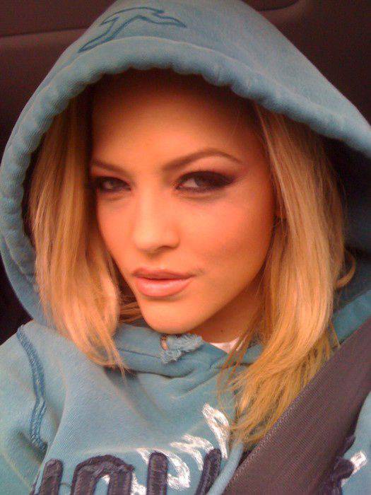 Alexis Texas из социальной сети twitter