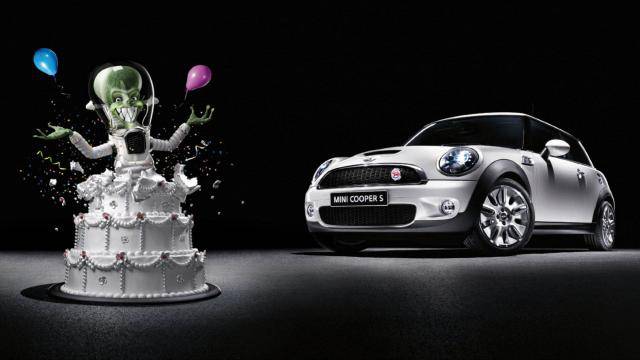 Рекламы с автомобилями