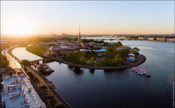 Крыши Питера