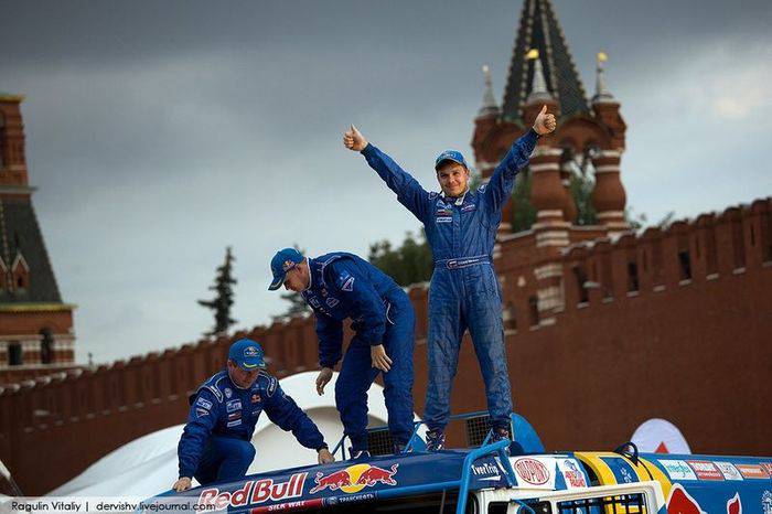 Стартовал "Шелковый путь – 2011"в Москве (10 фото)