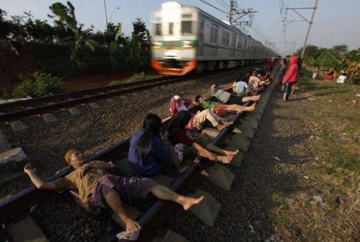 Терапия на рельсах (17 фото)