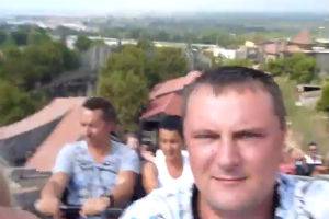 Юра на аттракционе