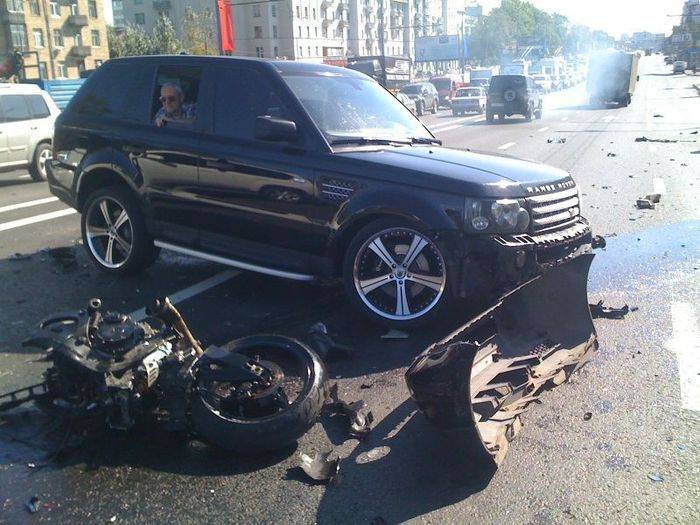 Судья на Range Rover убила байкера