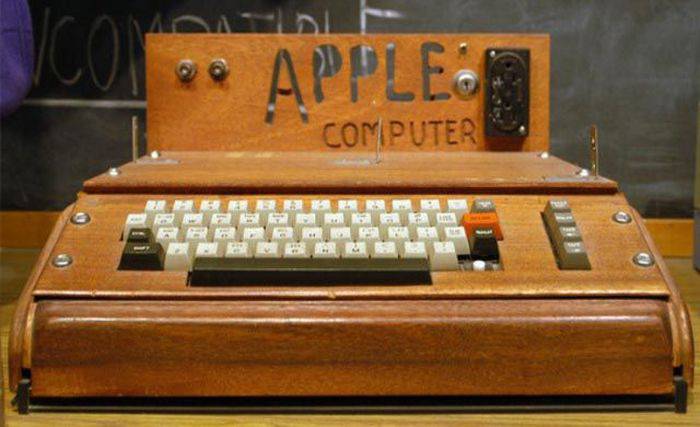 Как эволюционировали продукты фирмы Apple