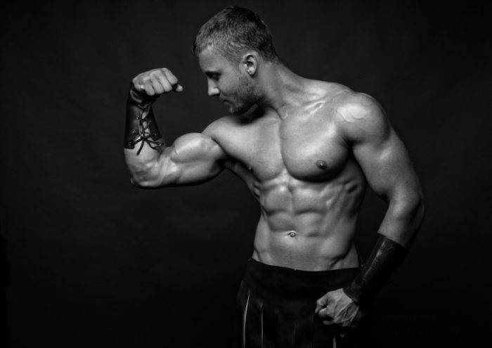 Фотографии спортивных мужчин