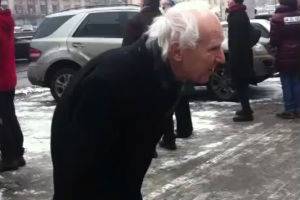 Иди, сынок, не раздражай меня!