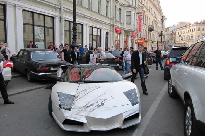 Авария Lamborghini (4 фото)