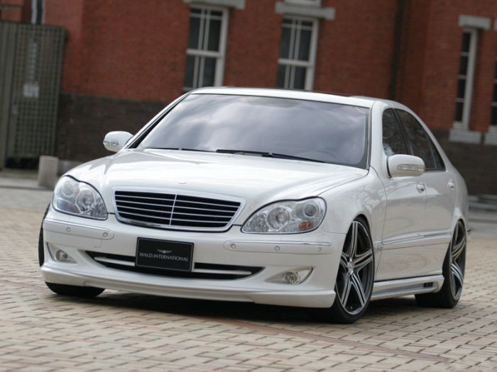 Wald Mercedes S-Class W220