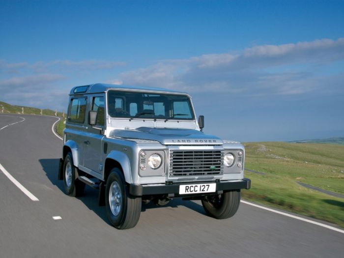 Land Rover Defender 90