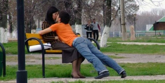Забавные поцелуи