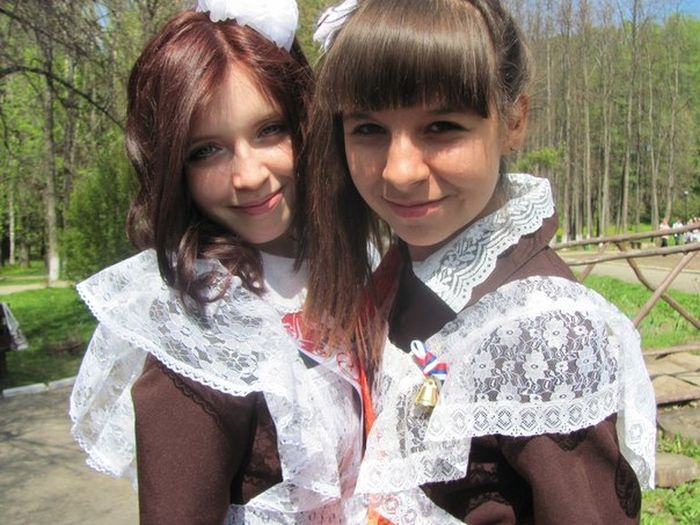 Фото выпускниц школ с последнего звонка 2013