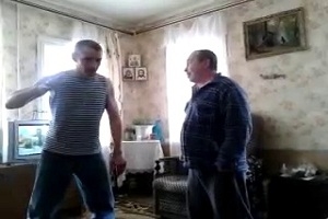 Суровый дядя против спецназа