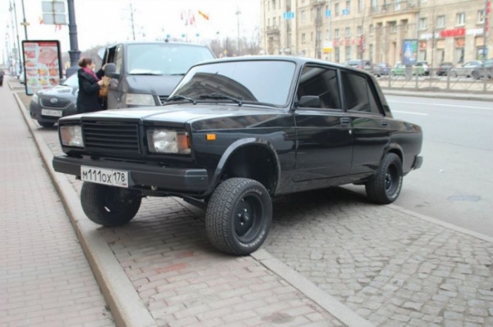 Подборка автоприколов и автоюмора