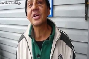 Русский бомж хорошо сочиняет