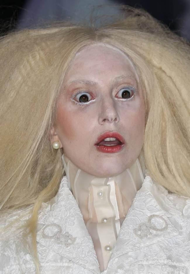 Lady Gaga на награждении "Женщина года Glamour"