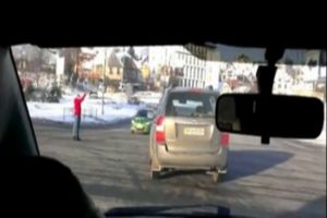 Народный регулировщик движения