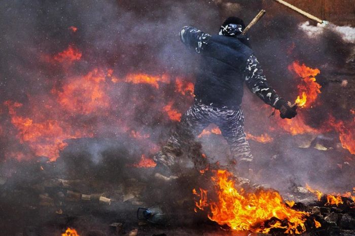 Самые невероятные снимки противостояния в Украине