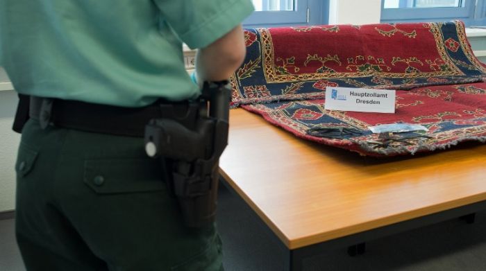 Кокаин перевозят в коврах