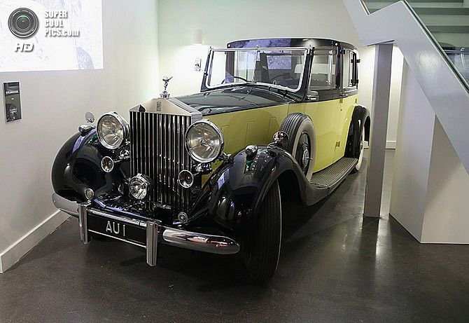 Автомобили агента 007