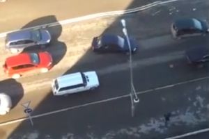 Дорога провалилась среди белого дня
