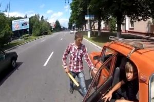 Крутые посоны в машине