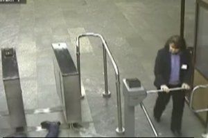 Хотел обмануть систему