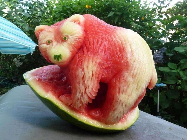 Удивительные арбузные скульптуры