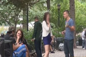 После пачки денег девушка изменила свое мнение