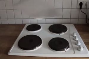 Бумажный самолетик на вечном двигателе