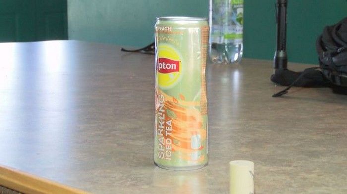 Сюрприз в банке с напитком