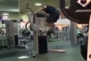 Супергерой в спортзале
