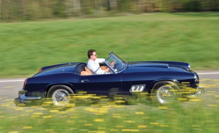 Ретро-суперкар Ferrari