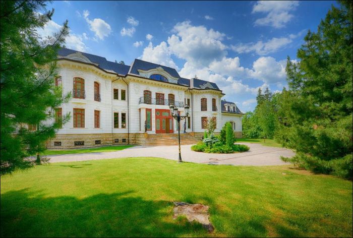 Продажа дома на Рублевке за 100 миллионов долларов