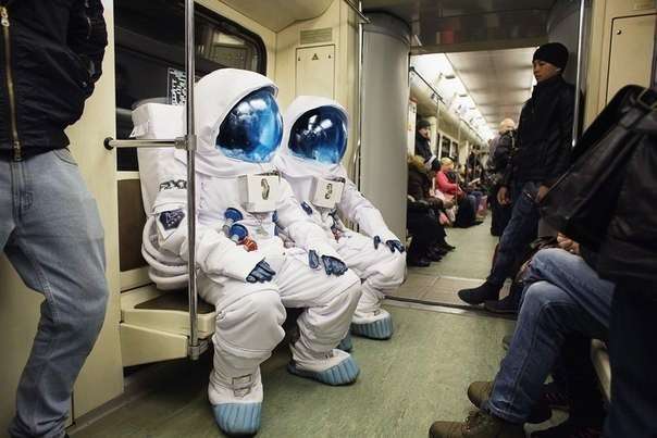 Смешные люди в метро
