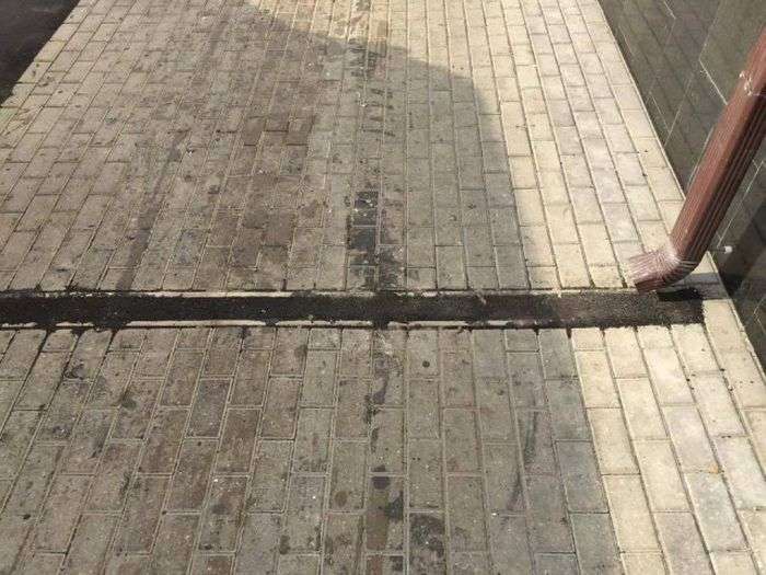 Как в Москве ремонтируют тротуар