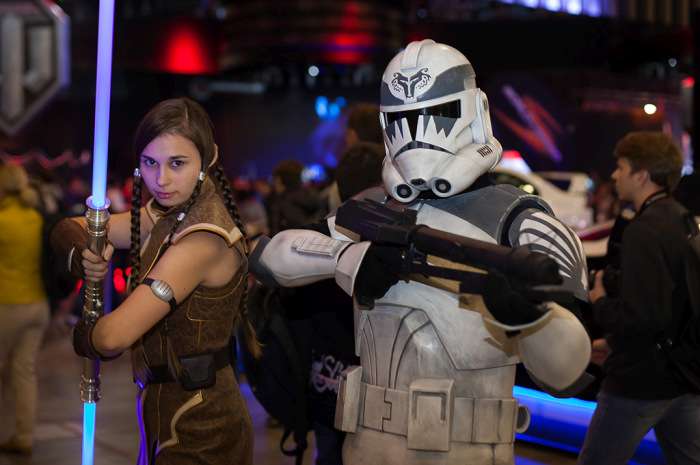 Фото с фестиваля Comic Con Russia 2015
