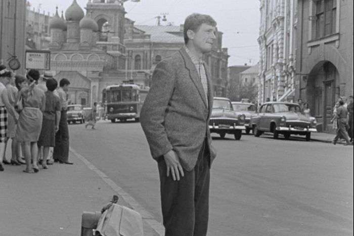 Как изменились места съемки фильма «Берегись автомобиля»