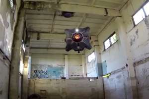 Самодельный дрон из Half-Life 2