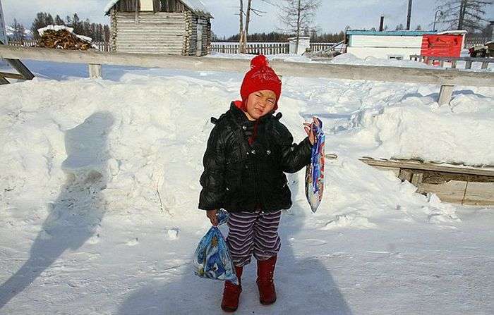 4-летняя девочка прошла 8 км по тайге