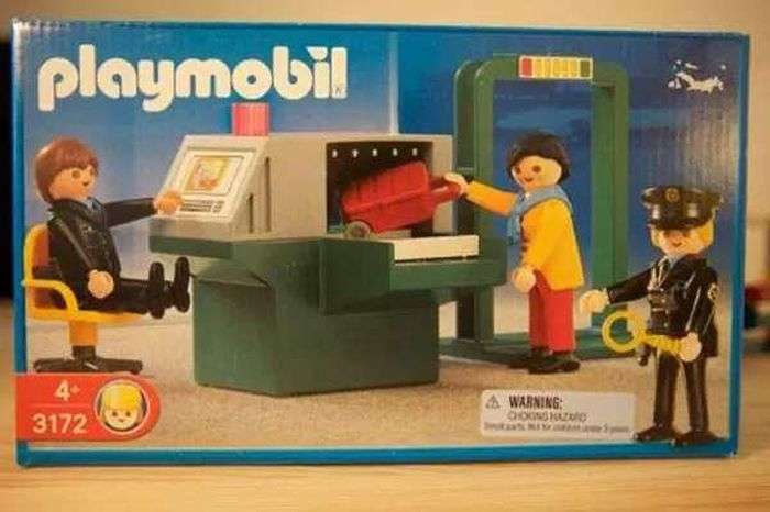 Жуткие игрушки для детей