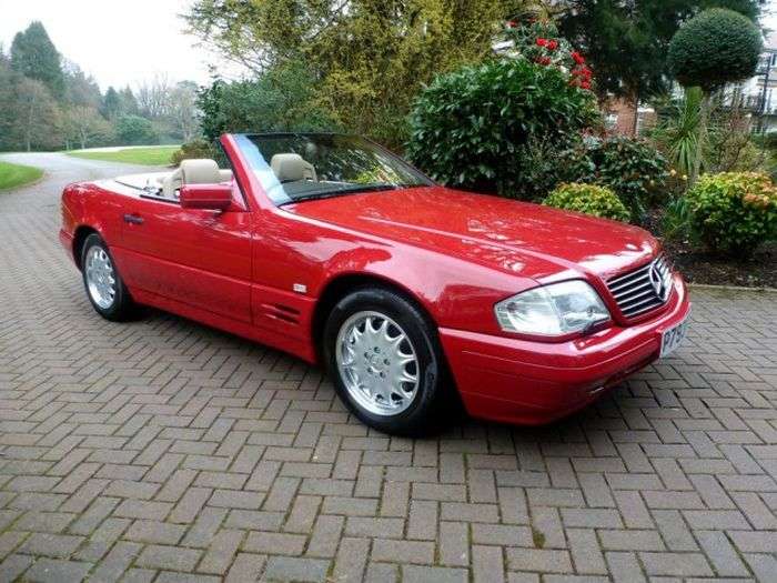 В Великобритании продается необычный Mercedes-Benz SL 500