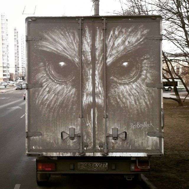 Рисунки на грязных авто