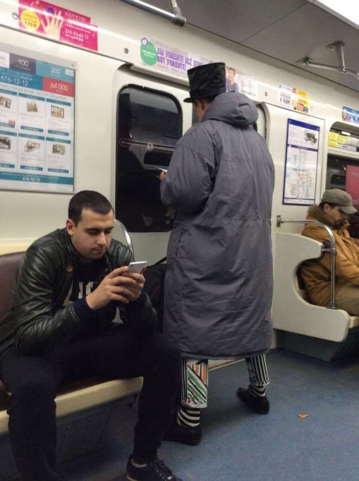 Модные чудаки из метро