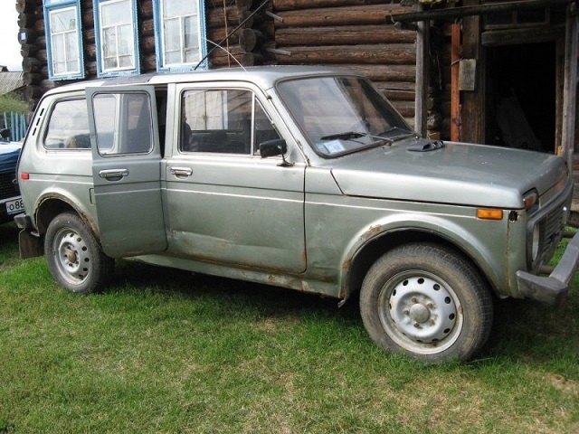Уникальный образец автоистории - удлиненная "Нива"