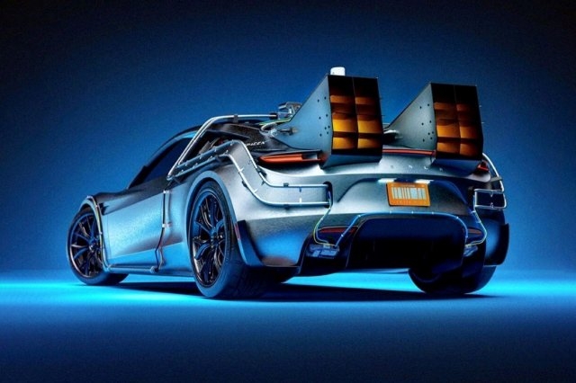 Tesla Roadster вместо DeLorean из фильма "Назад в будущее"