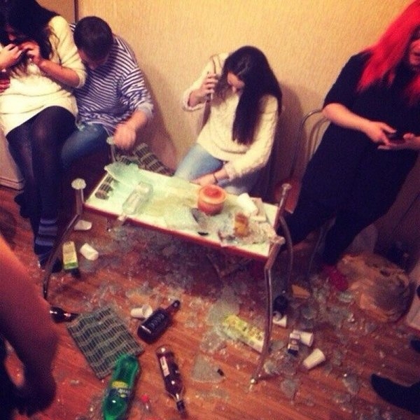 Забавы молодых: пьянки, гулянки, вписки