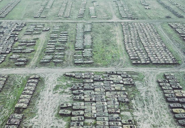Кладбище российских танков в Сибири